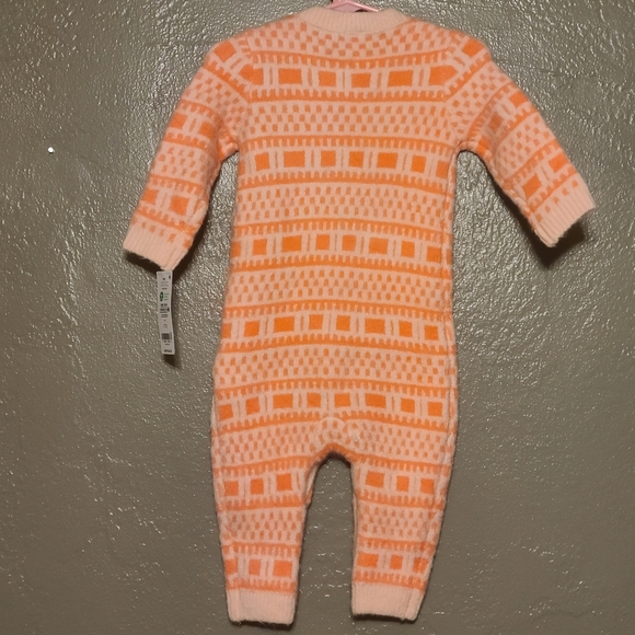 Carter's Peach 6 Month Geometric Pattern One Piece NWT Button Closure - Picture 2 of 7